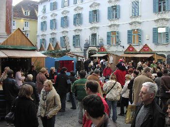Adventmarkt Graz Mehlplatz und Glockenspielplatz 24.11. - 24.12. 2006