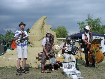 Kunsthandwerksmarkt Neusield am See 22. - 24. Juli 2005